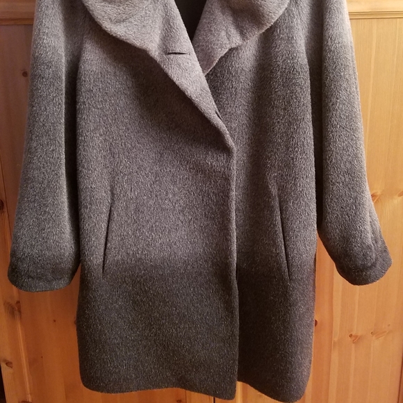 Lambswool Mohair ombre coat. Stunning. - Picture 4 of 11